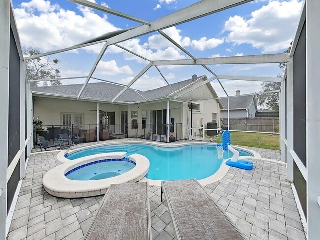 9630 Fox Hearst Rd in Tampa, FL - Building Photo - Building Photo