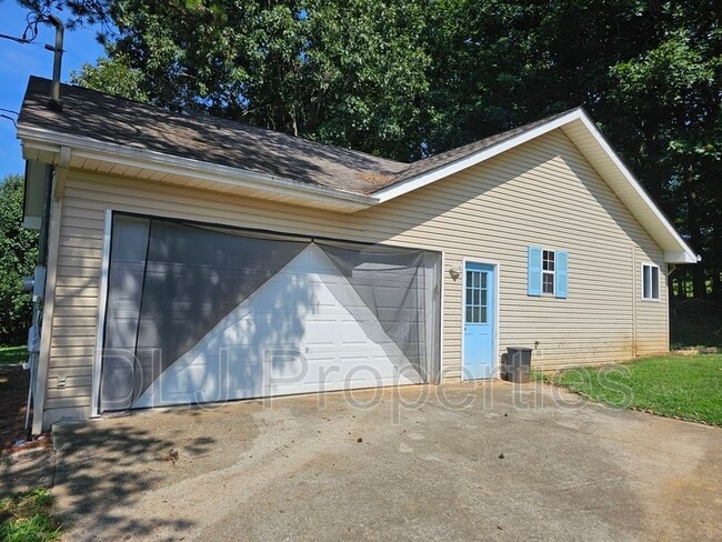 546 Betty Lou Dr in New Market, TN - Building Photo - Building Photo