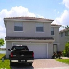 3298 Turtle Cove in West Palm Beach, FL - Building Photo - Building Photo