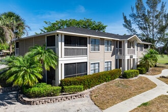 Belvedere at Quail Run Apartments in Naples, FL - Building Photo - Building Photo