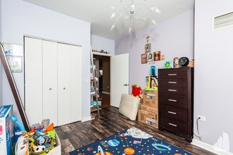 100 E 14th St in Chicago, IL - Building Photo - Building Photo