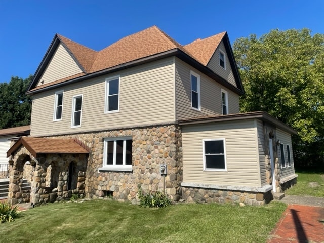 4806 W Ridge Rd, Unit House