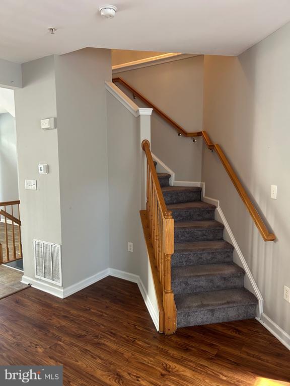 9602 Woodview Dr in Bowie, MD - Building Photo - Building Photo