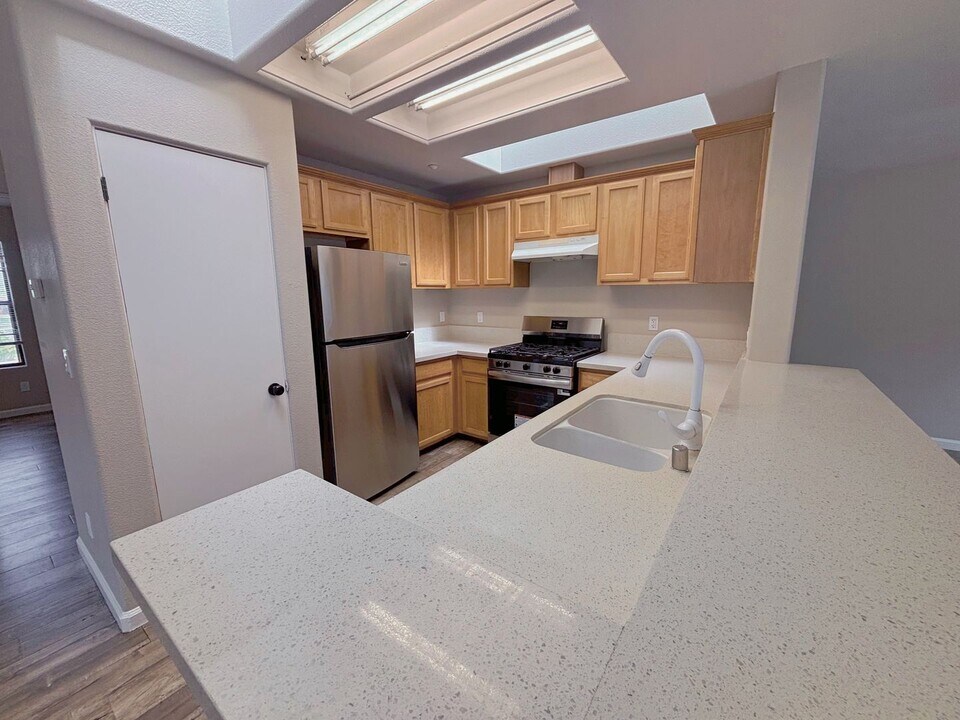 707 Las Casitas Dr in Salinas, CA - Building Photo