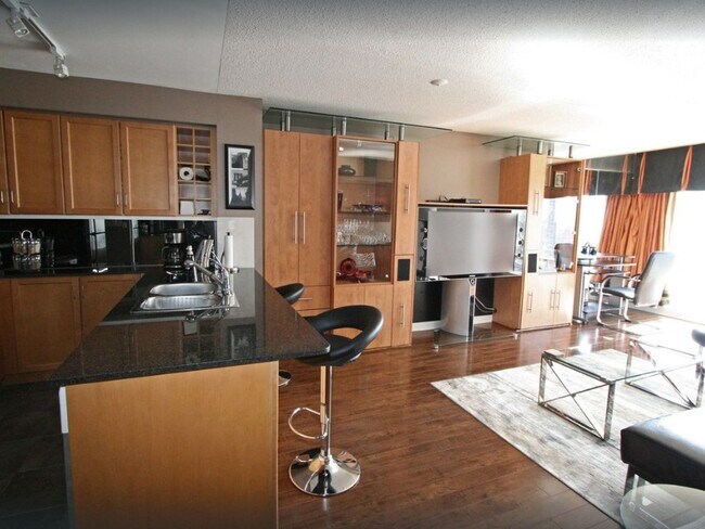 440 E 23rd St in Hialeah, FL - Building Photo - Building Photo