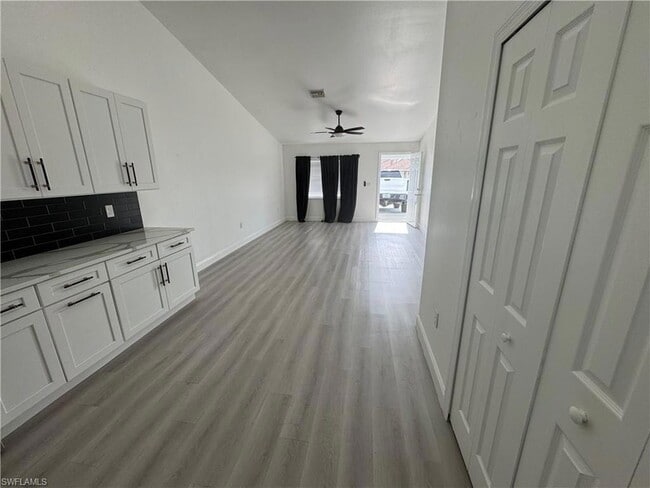 7296 Pebble Beach Rd in Ft. Myers, FL - Building Photo - Building Photo