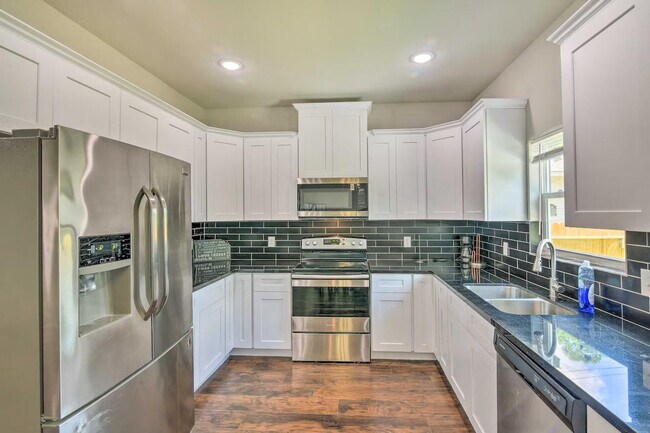 3510 Oleander Ave, Unit SI ID1386114P in Texas City, TX - Building Photo - Building Photo