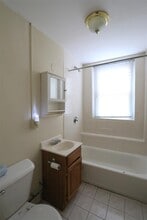 5 Craigie Cir, Unit 7 in Cambridge, MA - Building Photo - Building Photo