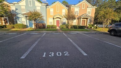 1302 Denman Ct in Wesley Chapel, FL - Building Photo - Building Photo