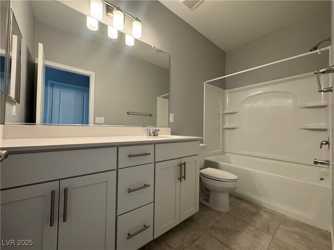 7490 Lush Oasis Ave.