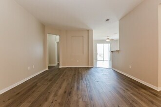 5471 Silver Thistle Ln in St. Cloud, FL - Building Photo - Building Photo