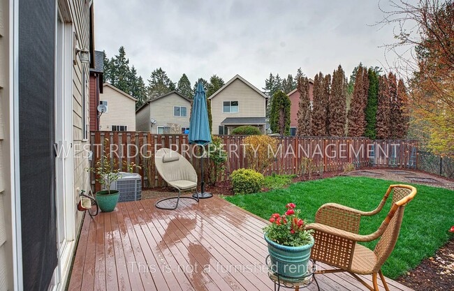 3072 SE Kingswood Ave in Hillsboro, OR - Building Photo - Building Photo