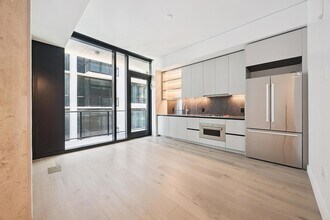 610 Davis St, Unit 2806 in Austin, TX - Foto de edificio - Building Photo