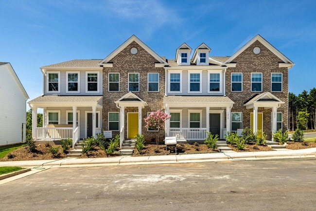 property at 1315 Darlington Dr