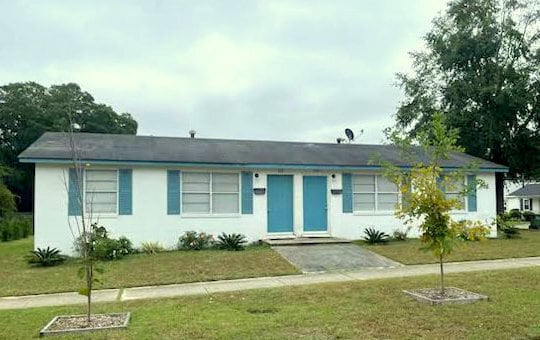 property at 217 S 7th St