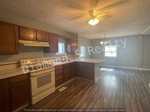 2119 N Howard Ave in Springfield, MO - Building Photo - Building Photo