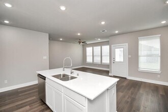 10643 Cascade Crk Dr in Rosharon, TX - Building Photo - Building Photo