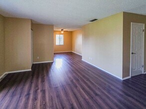 152 Springwood Cir in Longwood, FL - Foto de edificio - Building Photo
