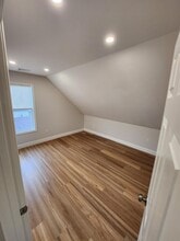 48 Riverdale St, Unit 3 in Providence, RI - Foto de edificio - Building Photo