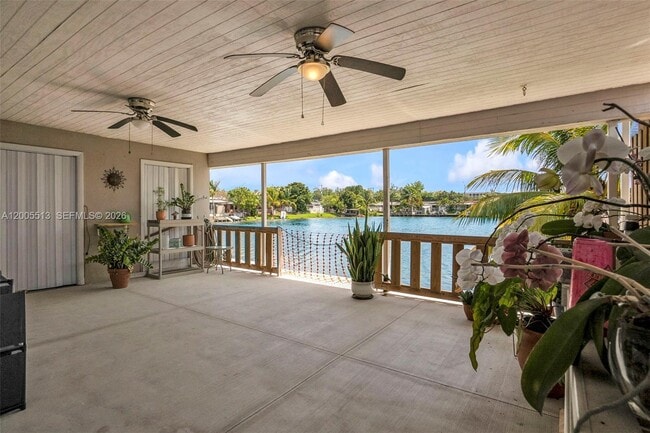 property at 862 W 79th St