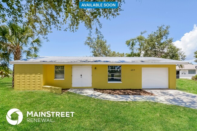 property at 401 Bonita Ave NW