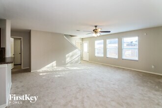 5039 Lamppost Hill Ct in Katy, TX - Foto de edificio - Building Photo