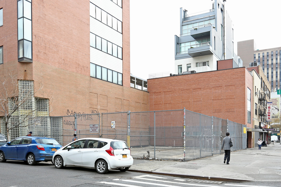 Eldridge & Delancey in New York, NY - Building Photo