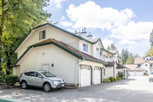 10308 155A St in Surrey, BC - Building Photo