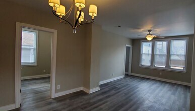 3149 N Central Park Ave in Chicago, IL - Building Photo - Building Photo