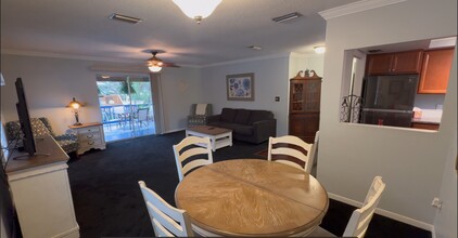 4143 Shore Acres Blvd NE in St. Petersburg, FL - Foto de edificio - Building Photo