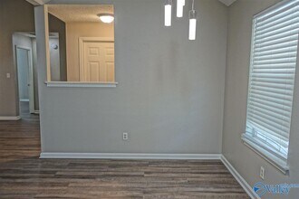 212 Turnbrook Dr SW in Huntsville, AL - Building Photo - Building Photo