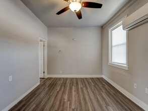 1106 S Gentry Blvd in Gentry, AR - Building Photo - Building Photo