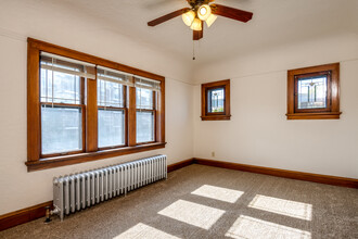 WestGlen in Milwaukee, WI - Foto de edificio - Building Photo