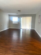 921 Garywood Pl in Hueytown, AL - Foto de edificio - Building Photo