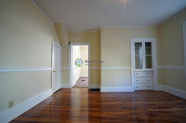 property at 22 Greylock Rd