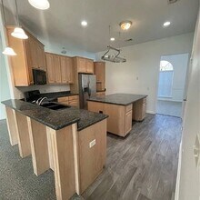 568 Marshview Dr in Richmond Hill, GA - Building Photo - Building Photo