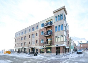Harbour Lights in Port Washington, WI - Building Photo