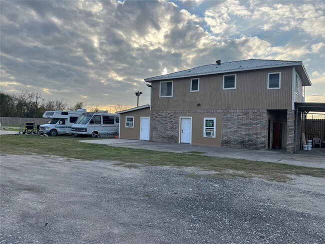 16022 2nd St in Channelview, TX - Building Photo - Building Photo