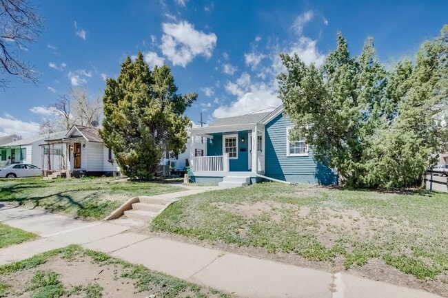 3703 S Sherman St in Englewood, CO - Building Photo - Building Photo