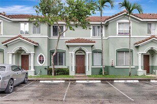 2874 SE 15th Rd in Homestead, FL - Building Photo