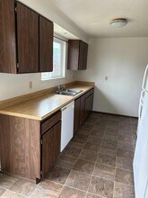 4876-4878 Elderberry Loop in Springfield, OR - Building Photo - Building Photo