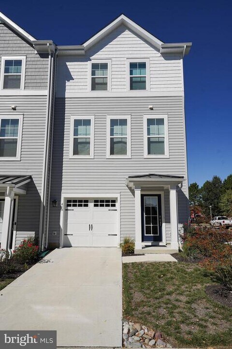 414 Waterfield Ct in Cambridge, MD - Building Photo