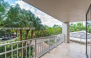 2000 Towerside Ter, Unit # 309 in Miami, FL - Building Photo - Building Photo