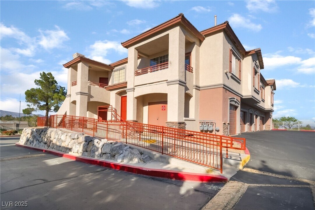 1608 Sussex St in Las Vegas, NV - Building Photo