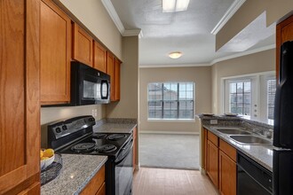 Mission Green in Odessa, TX - Building Photo - Building Photo