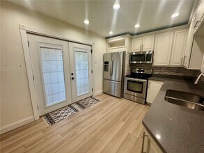 4259 Burnett Walk in Lemay, MO - Building Photo - Building Photo