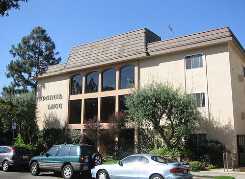 Spanish Lace in Playa Del Rey, CA - Foto de edificio