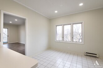 9701 S Keeler Ave, Unit #3 in Oak Lawn, IL - Building Photo - Building Photo