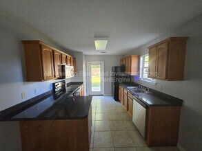 707 Woodlawn Ave in Fort Walton Beach, FL - Building Photo - Building Photo