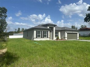 417 Marion Oaks Ln in Ocala, FL - Building Photo - Building Photo